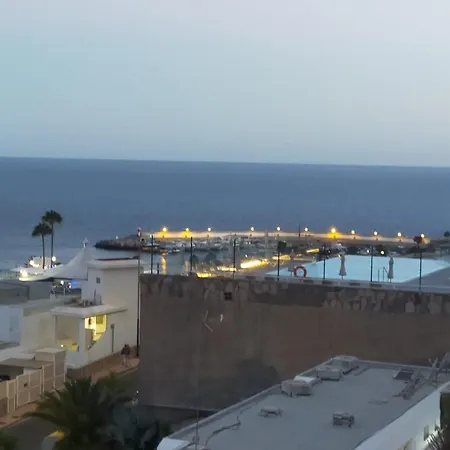 アパート Entre El Cielo Y El Mar. Puerto Rico.. *